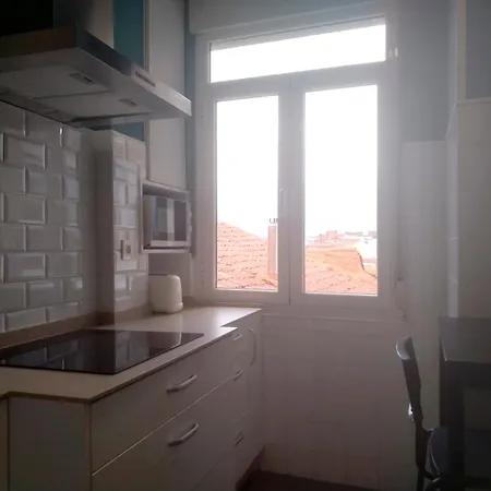 Apartamento Plaza Mayor De 3ª Planta En Edificio Histórico Sin Ascensor Con Vistas Privilegiadas León